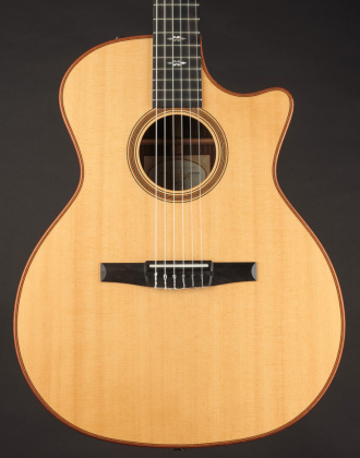 Taylor 714CE-N Nylon (USED, 2017)