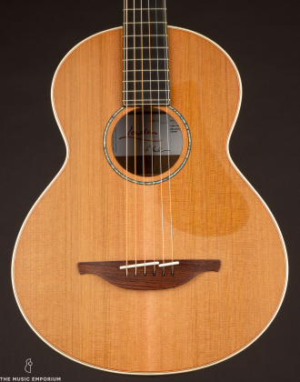 Lowden Wee WL-35 12-Fret Walnut & Driftwood Cedar