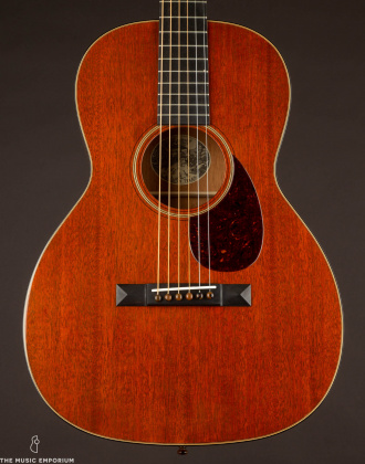 Collings 001 Mahogany Top 12-fret Traditional Acoustic Guitar