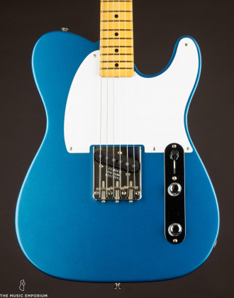 Fender 70th Anniversary Esquire, Lake Placid Blue