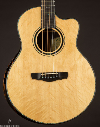 Ryan Paradiso Grand Concert Bearclaw Sitka & Figured Rosewood