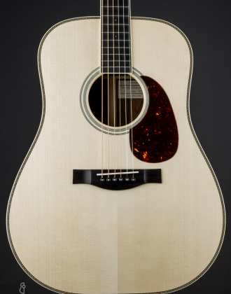 Santa Cruz Guitar Dreadnought Custom Cocobolo & Adirondack Spruce