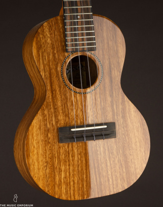 Pono Acacia Concert Deluxe w/hsc