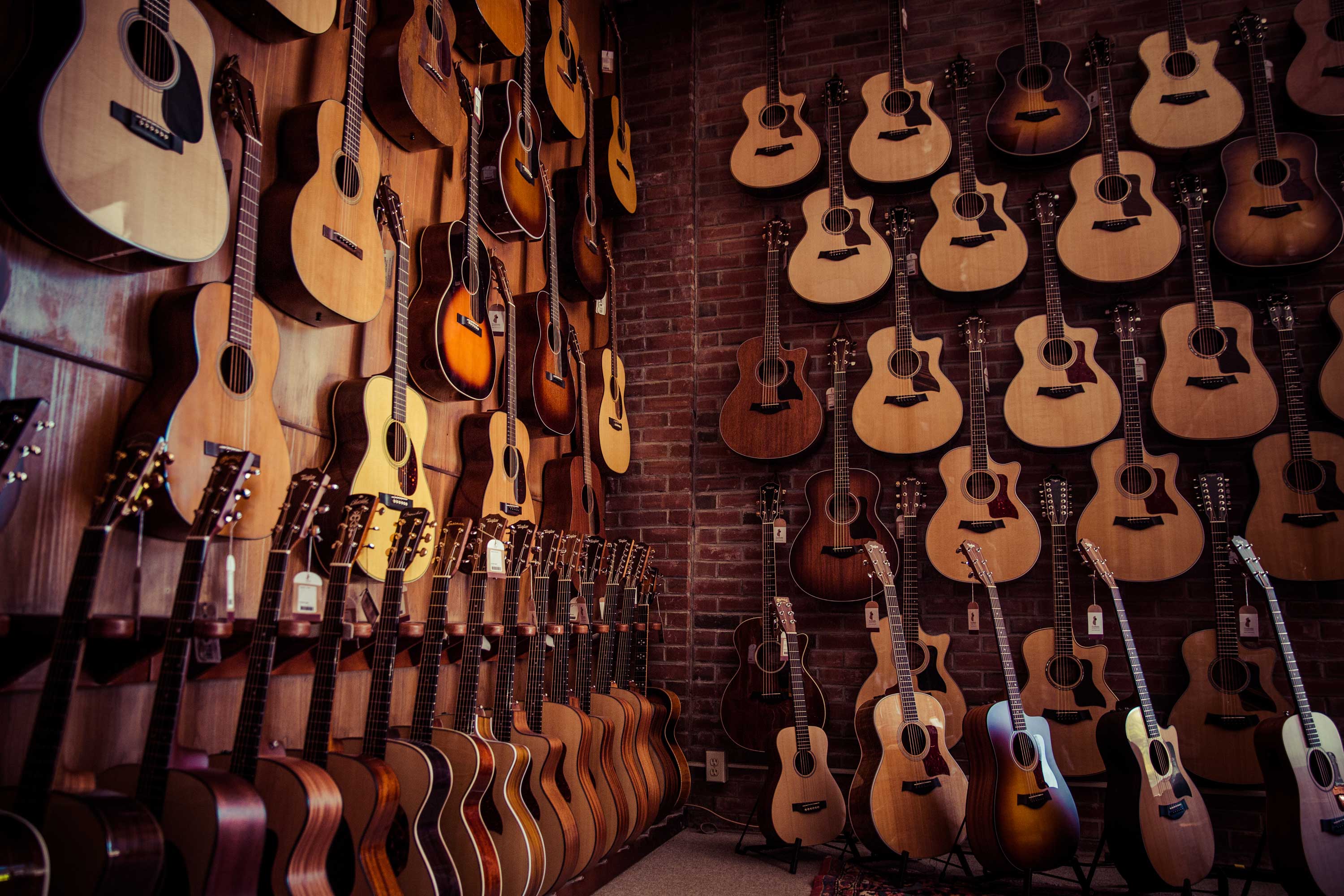 Used & Vintage Guitars at The Music Emporium